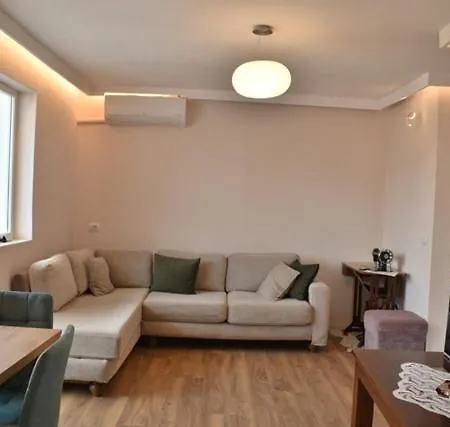 Apartman Eri